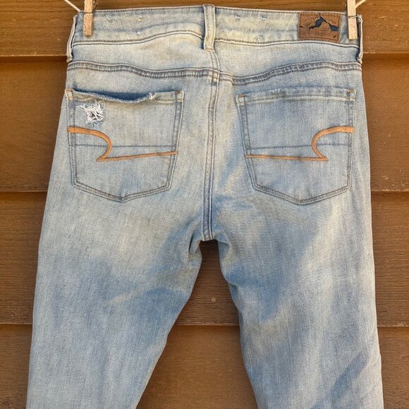 American Eagle Outfitters Stretch Skinny Distressed Light Blue Jeans Size 2 - Picture 9 of 13